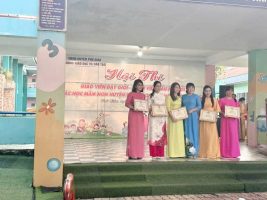 z6465412213577_f22fec753857529a9840a2e176884f86